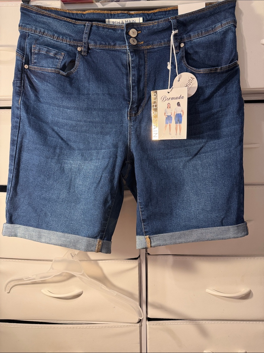 9th & Main Women's Dark Blue Denim Bermuda Shorts